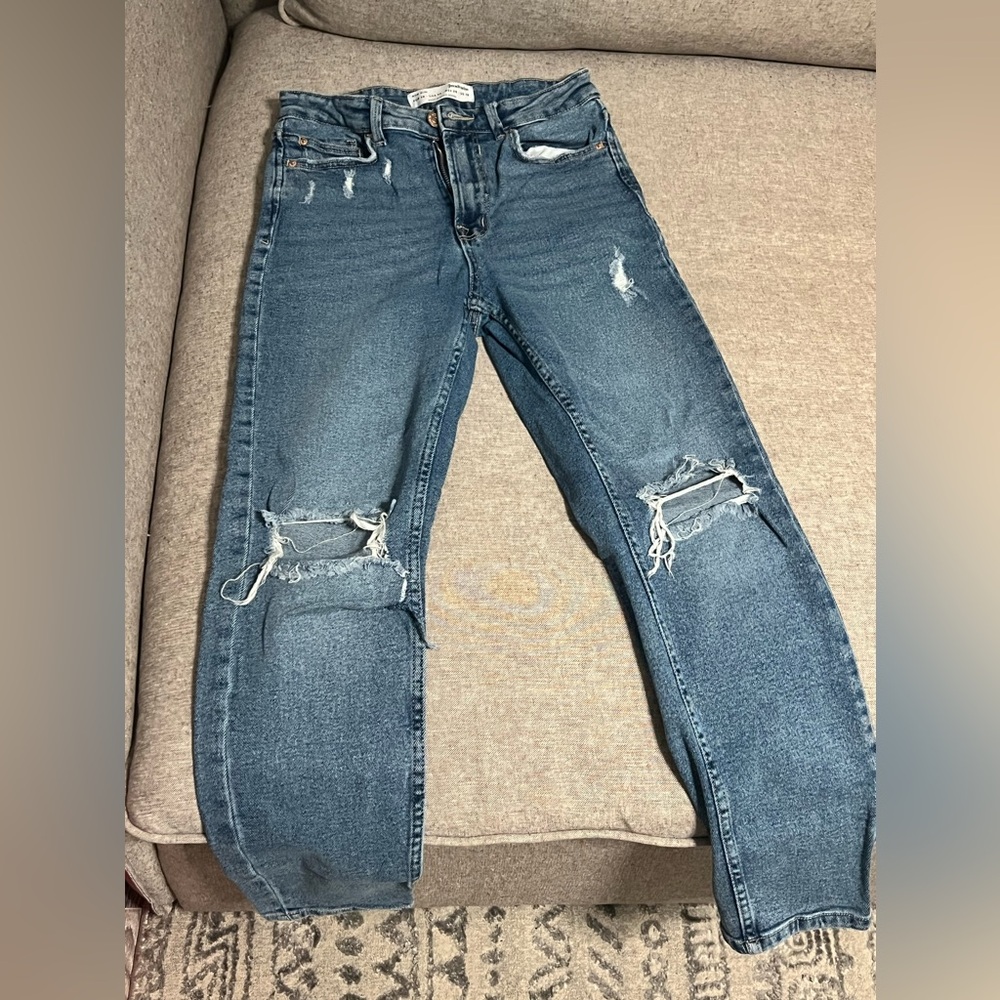 Slim mom jeans